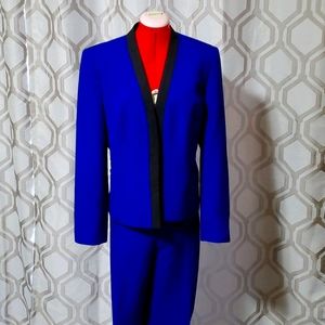 Jones of NY royal blue pants suit black lapels
